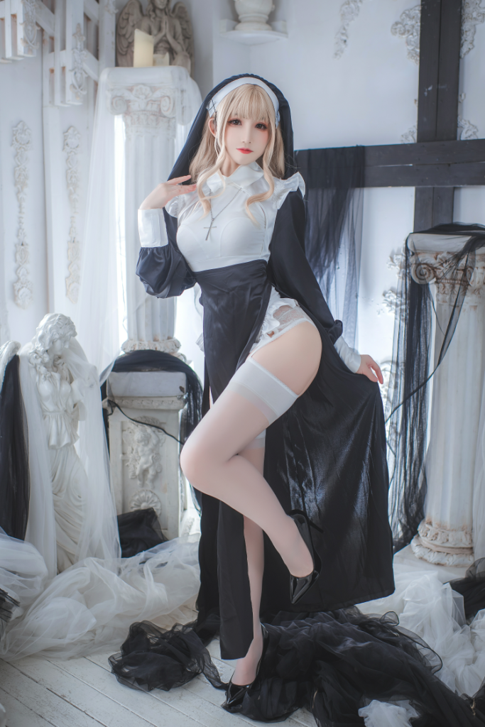 图片[4]-tukashe779、coser衣衣、乖乖衣宝 – 全套18期&随包视频-青禾美图！！！